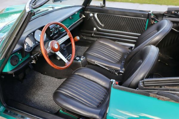 Alfa Romeo 1750 Spider Veloce 1969 122836