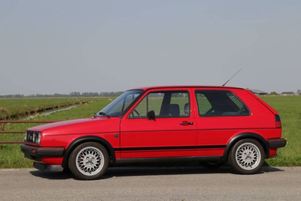 Volkswagen Golf Mk II GTi 1.8 1988 131828