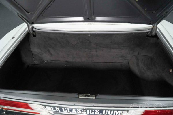 Mercedes-Benz 380 SL 1983 79649