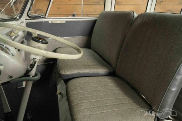 Volkswagen T1 panel van 1965 120470