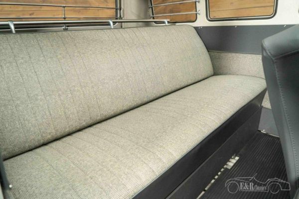 Volkswagen T1 panel van 1965 120477