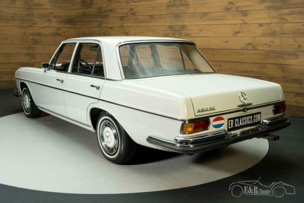 Mercedes-Benz 280 SE 1969 120677