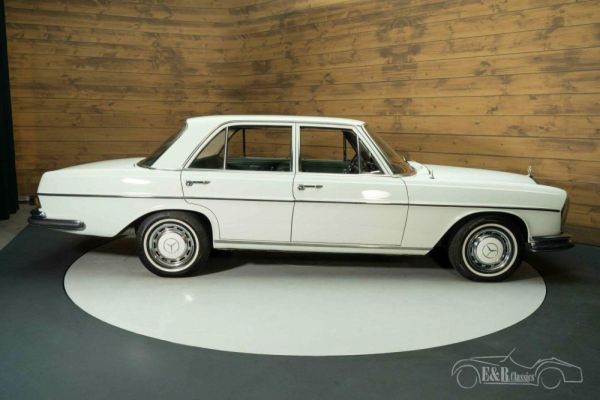 Mercedes-Benz 280 SE 1969 120680