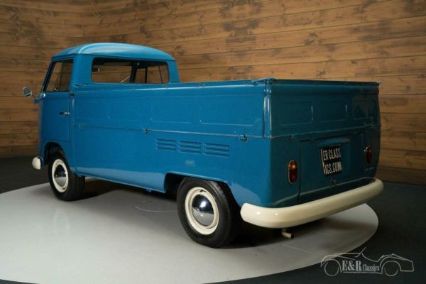 Volkswagen T1 Kombi 1966 120771