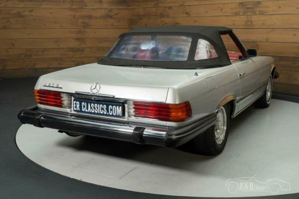 Mercedes-Benz 450 SL 1975 125214