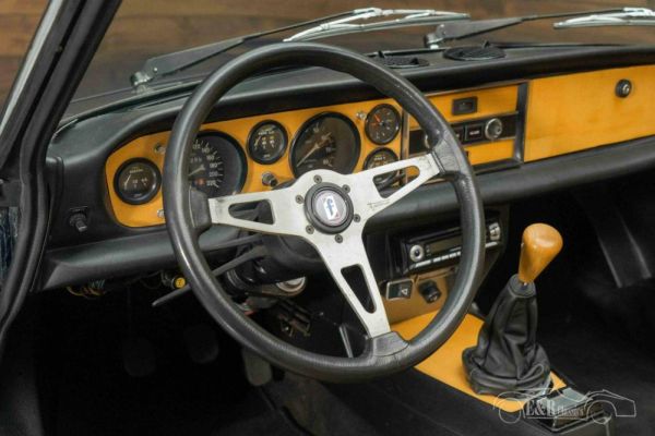 Fiat 124 Spider CS1 1977 125761