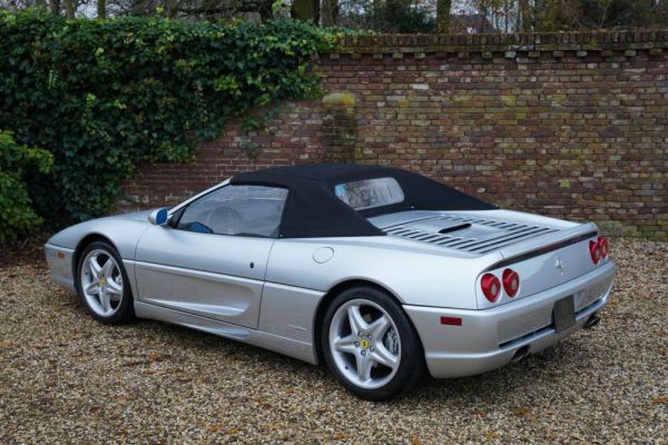 Ferrari F 355 Spider 1999 15895