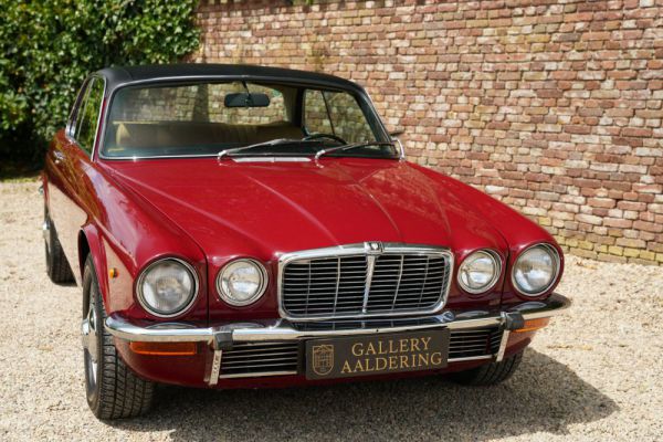 Jaguar XJ 6 L 4.2 1977 16023