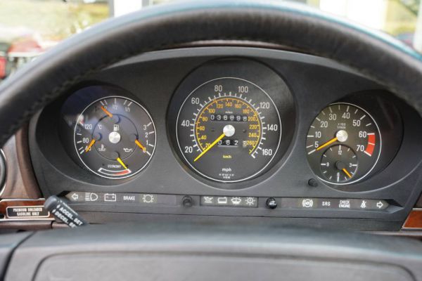 Mercedes-Benz 560 SL 1989 17377