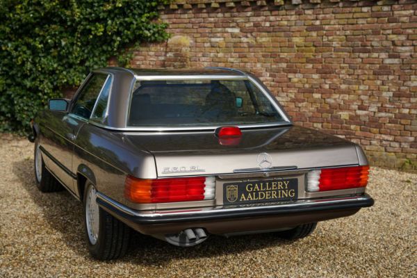 Mercedes-Benz 560 SL 1986 17615