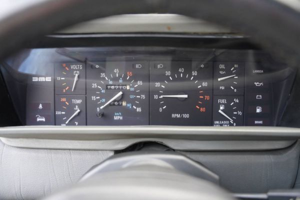 DeLorean DMC-12 1982 18215