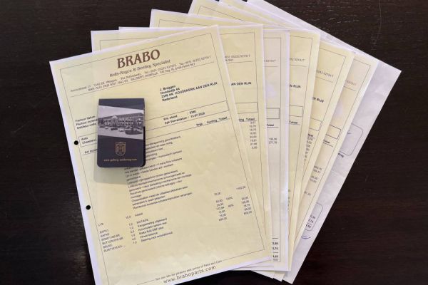 Bentley Azure 2000 18499