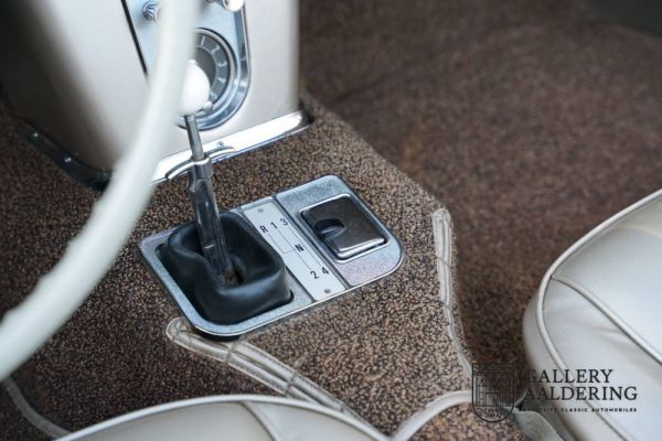 Chevrolet Corvette 1961 18710