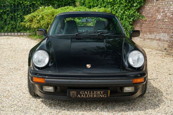 Porsche 911 Carrera 3.2 1989 19441