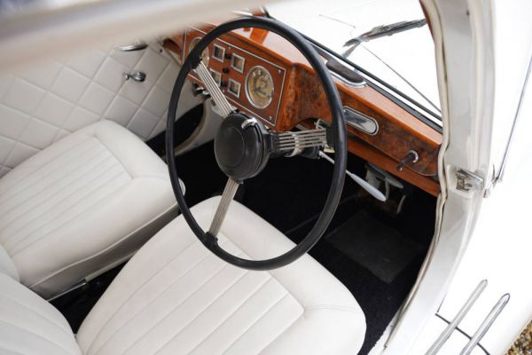 Riley 2.5 Litre RMF 1956 88547