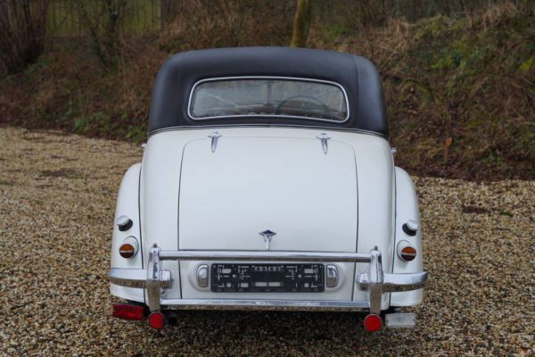 Riley 2.5 Litre RMF 1956 88550