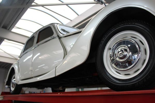 Riley 2.5 Litre RMF 1956 88551