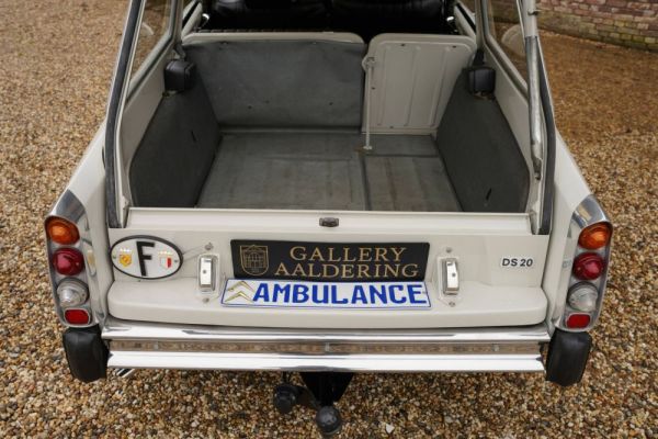 Citroën DS 20 Familiale 1973 106325