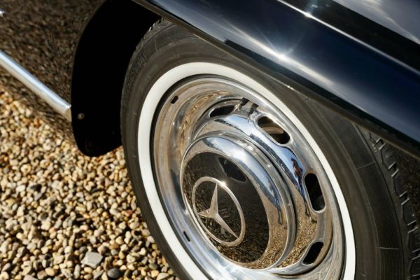 Mercedes-Benz 300 SL Roadster 1959 111489
