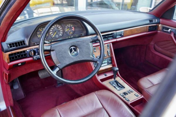 Mercedes-Benz 500 SEC 1989 114395