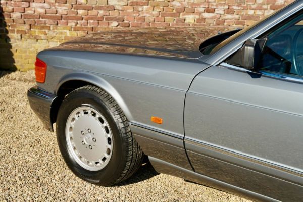 Mercedes-Benz 500 SEC 1989 114406