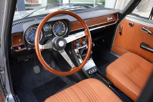 Alfa Romeo Giulia Nuova Super 1300 1978 117253