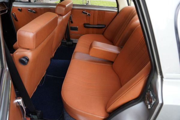 Alfa Romeo Giulia Nuova Super 1300 1978 117263