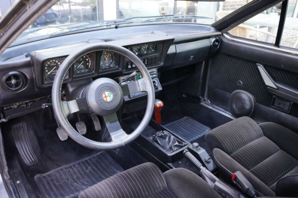 Alfa Romeo GTV 6 2.5 1983 117267