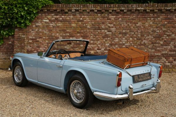 Triumph TR 4A IRS 1965
