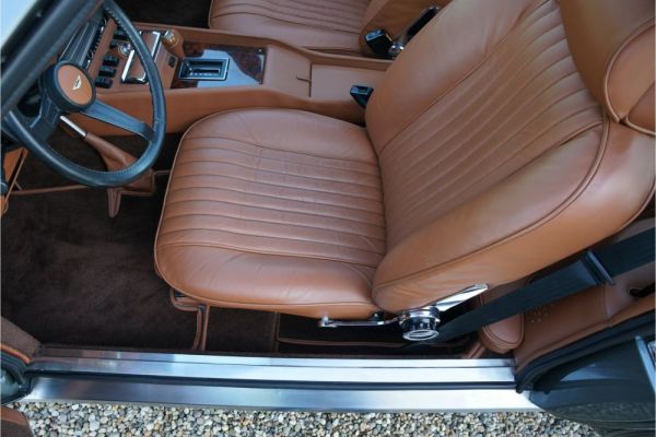 Aston Martin V8 Vantage 1980 117306