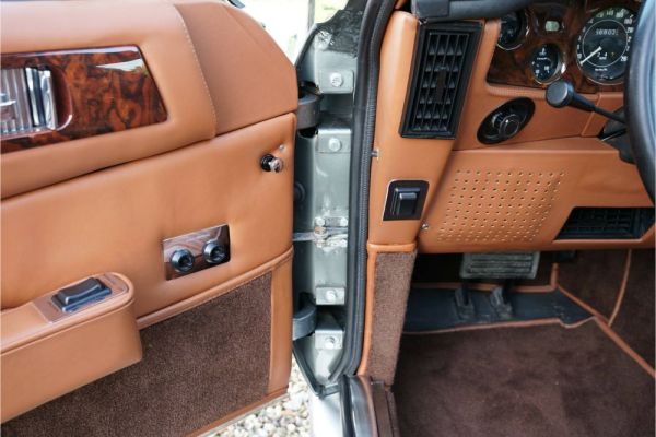 Aston Martin V8 Vantage 1980 117308