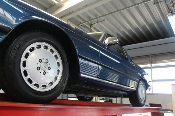 Mercedes-Benz 300 SL 1986 117602