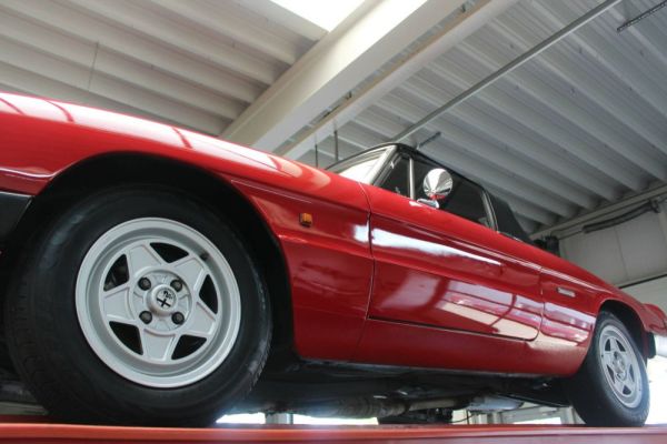 Alfa Romeo 2.0 Spider 1990 117611