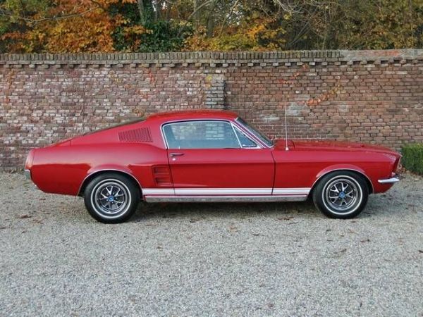 Ford Mustang 390 1967 123342