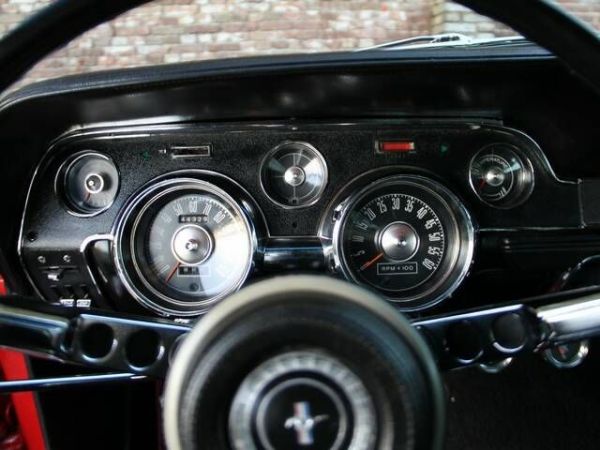 Ford Mustang 390 1967 123349