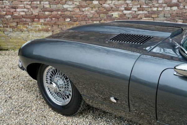 Jaguar E-Type 3.8 1961 126673