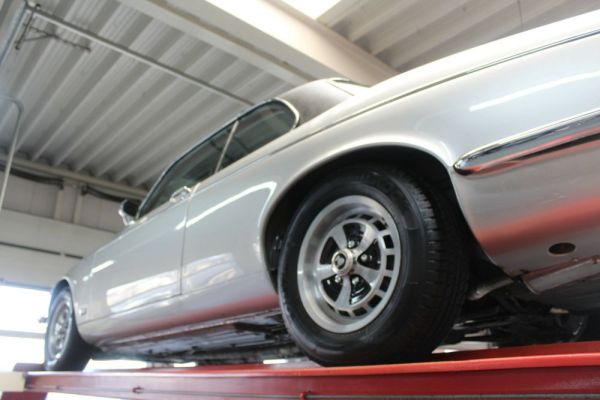Jaguar XJ12c 1976 126715