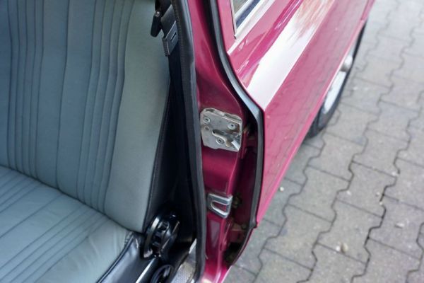 Alfa Romeo Giulia Nuova Super 1300 1977 126848