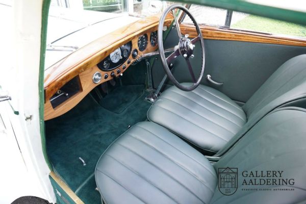 Bentley 3 1/2 Litre 1933 127827