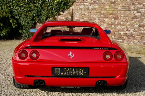Ferrari F 355 GTS 1997 128649