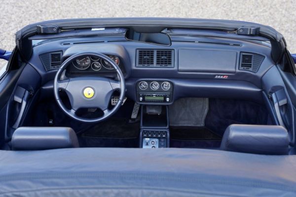 Ferrari F 355 Spider 2000 128854