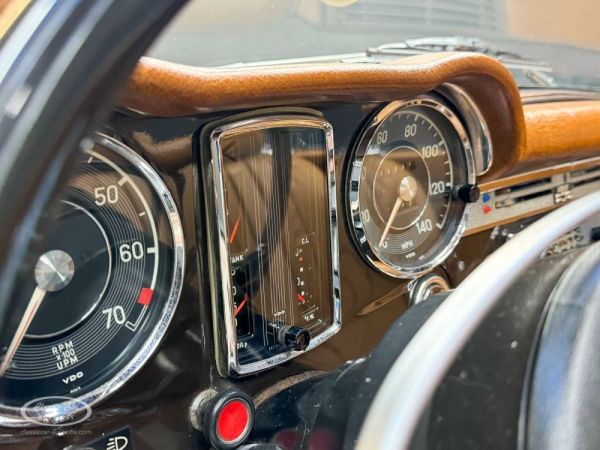 Mercedes-Benz 280 SL 1968 130866