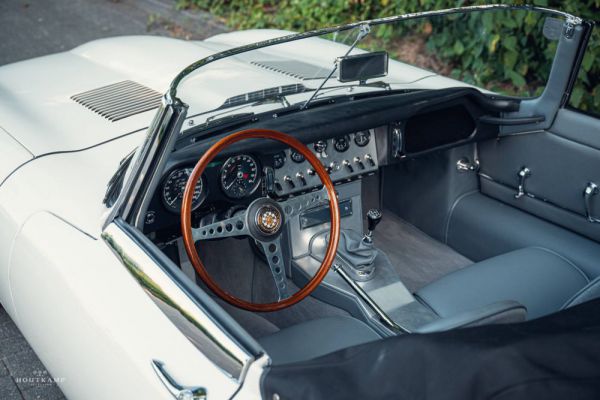 Jaguar E-Type 3.8 Flat Floor 1961 94957
