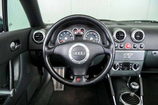Audi TT 1.8 T quattro 2000 26345