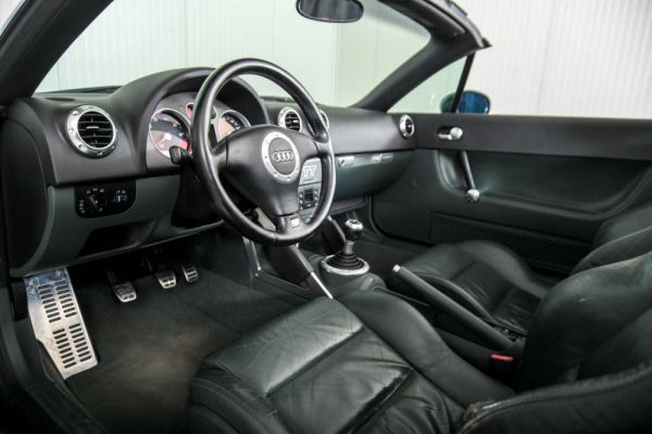 Audi TT 1.8 T quattro 2000 26348