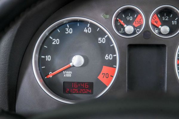 Audi TT 1.8 T quattro 2000 26353