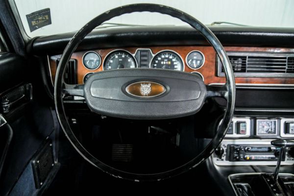Jaguar XJ 12 L 1975 26359