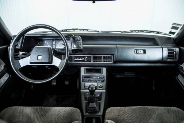 Mazda 626 1.6 LX 1983 26982