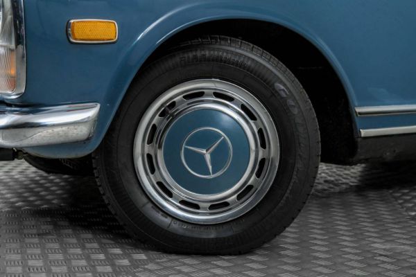 Mercedes-Benz 280 SL 1969 27021