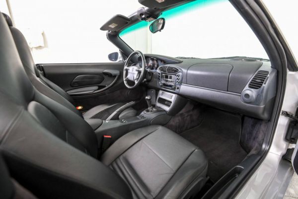 Porsche Boxster 1999 27125